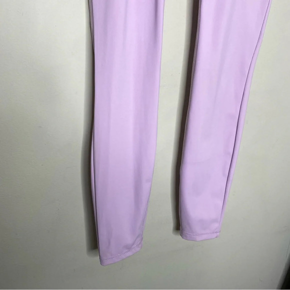 ✨NWT WeWoreWhat Revolve Lilac Purple High Rise Solid Hue Workout Leggings Small - Picture 5 of 9